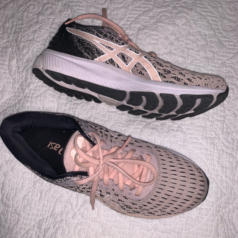 ASICS flytfoam Tennis Shoes